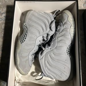 Nike Wolf Grey Air Foamposite